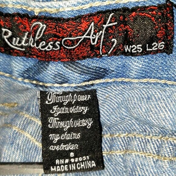 Girls Denim on Denim Set Ruthless ART VTG Logo Jeans Size 8 Vest size 12 - Picture 13 of 13